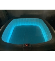 Spa gonflable carré 4 places avec Bandeau LED 155 x 155 cm