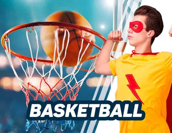 Image catégorie de basketball jeune super héros, panier de basket et ballon 